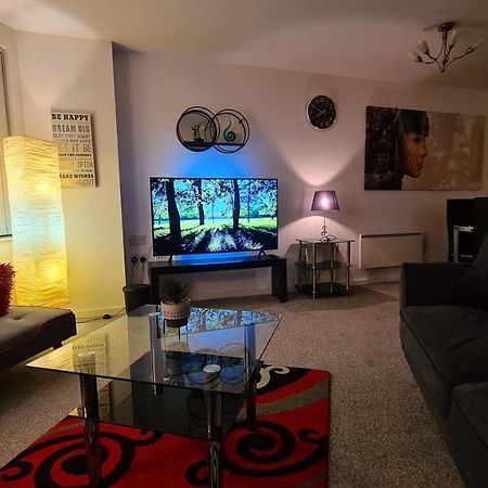 Luxury 2 Bed Apt With Free Wi-Fi & Parking Manchester Ngoại thất bức ảnh