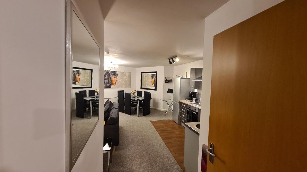 Luxury 2 Bed Apt With Free Wi-Fi & Parking Manchester Ngoại thất bức ảnh
